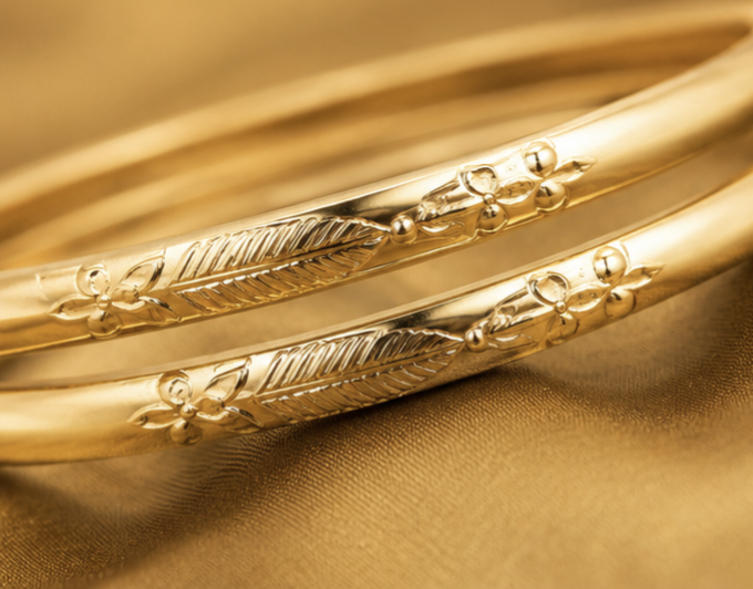 Traditional Stone Work Gold Finish Bangle